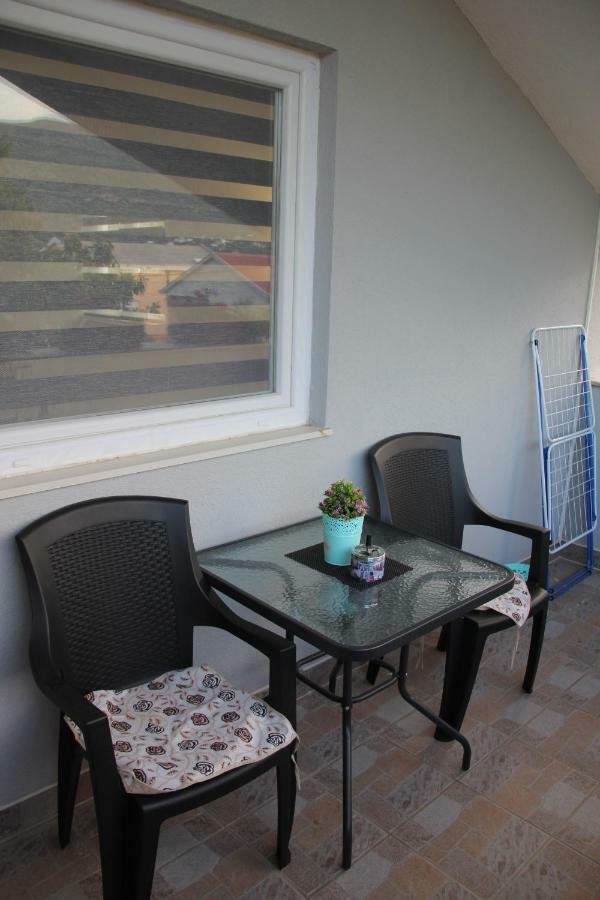 Holiday Home Flora 모스타르 외부 사진